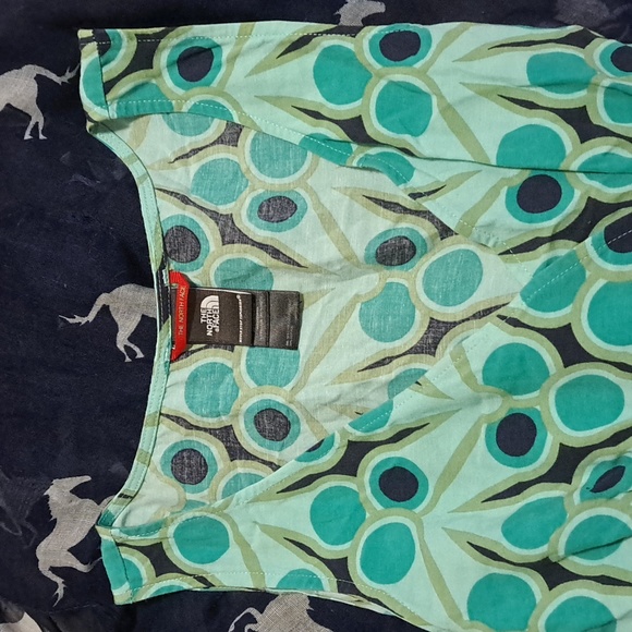 THE NORTHFACE COTTON DRESS SIZE SMALL - Picture 3 of 3